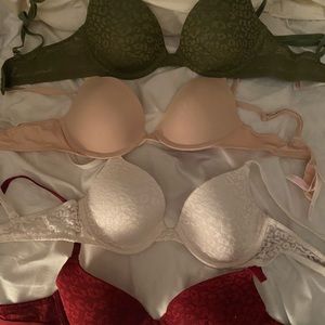 Victoria Secret lightly lined T-shirt bras.